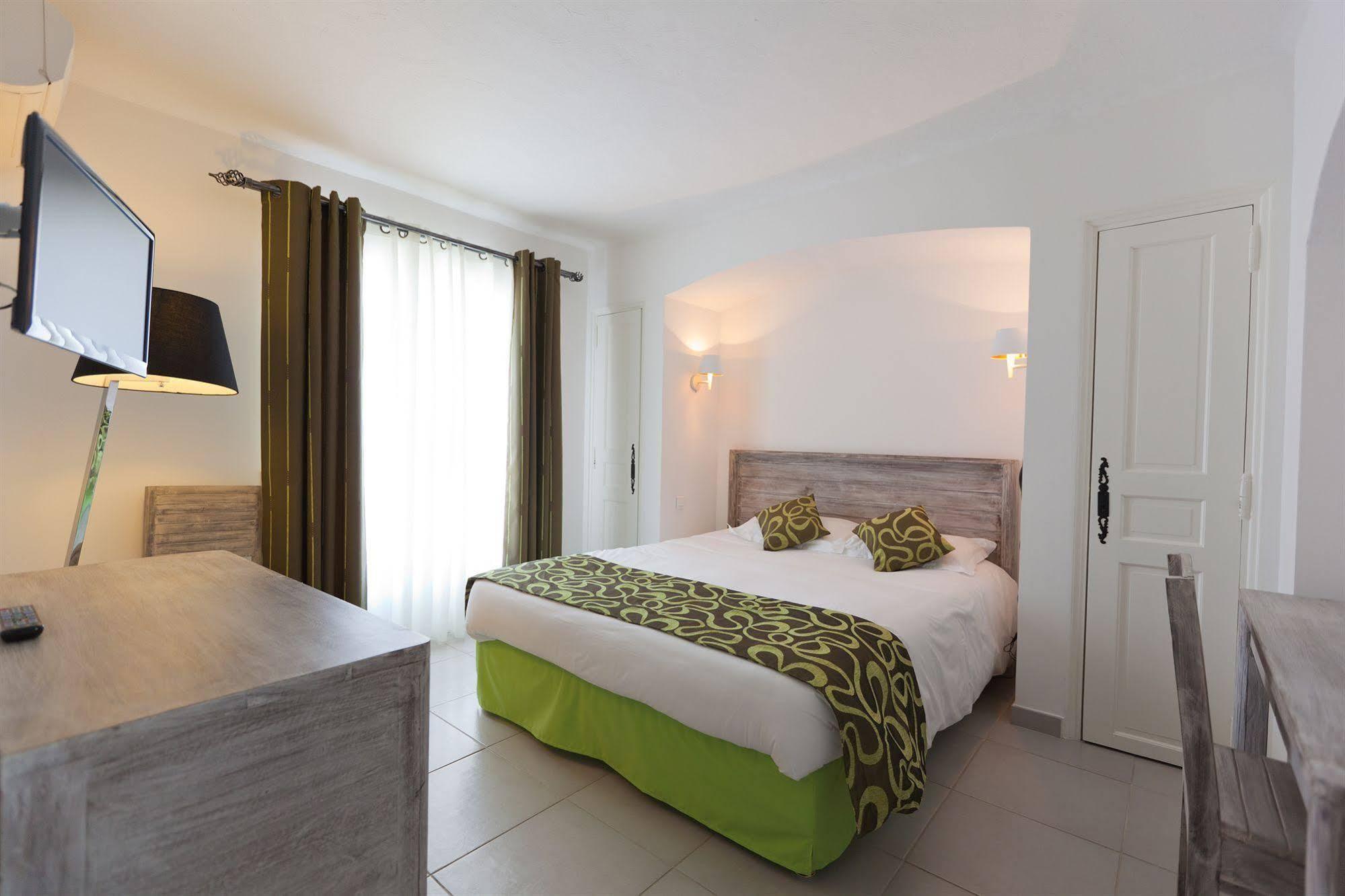 Domaine Du Calidianus Hotel Sainte-Maxime Ngoại thất bức ảnh